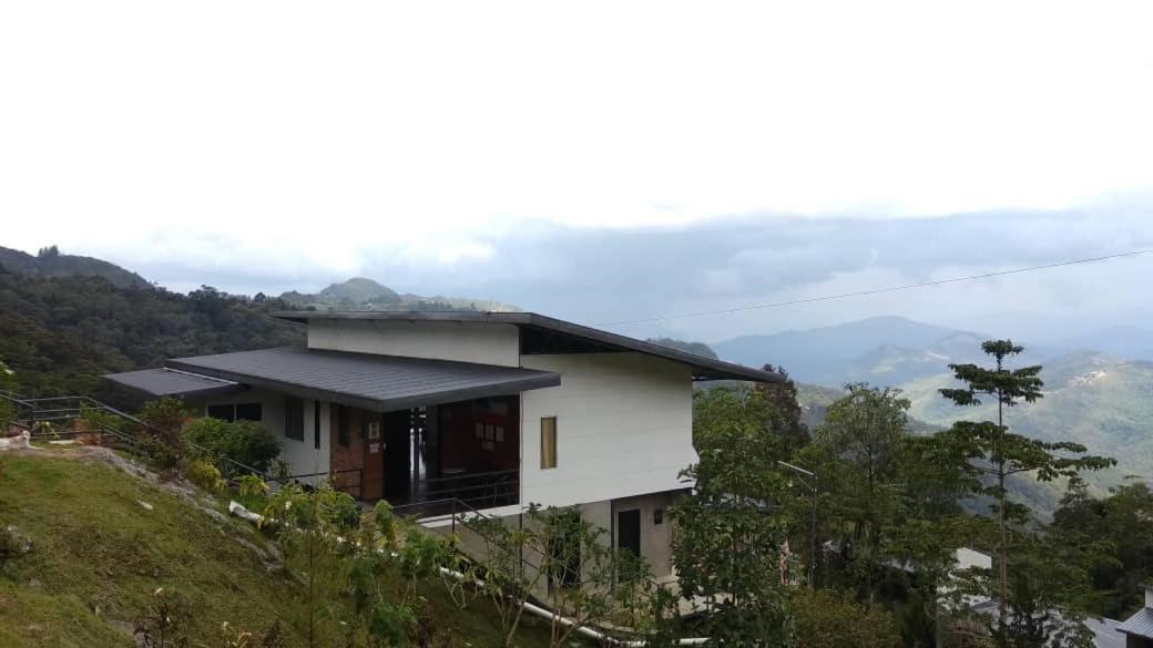 Ayana Holiday Resort Kundasang Bagian luar foto